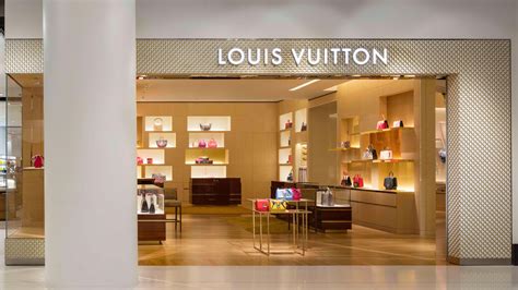 louis vuitton near me